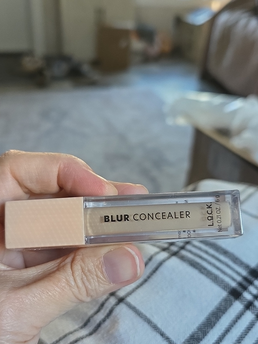 Blur Concealer – Natural Beige